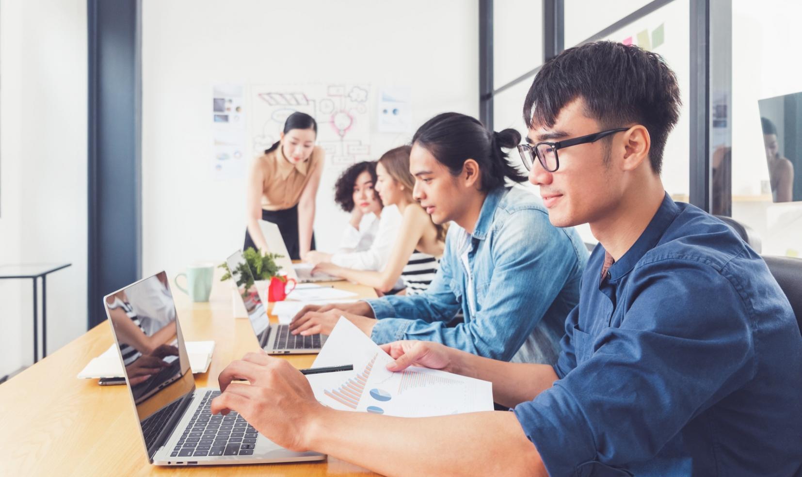 Analytics dashboard review session